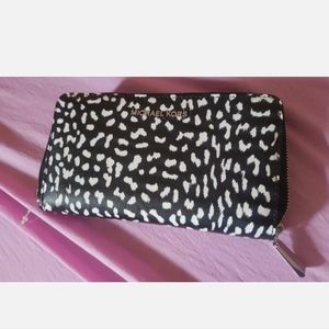 Brand new michael kors wallet!